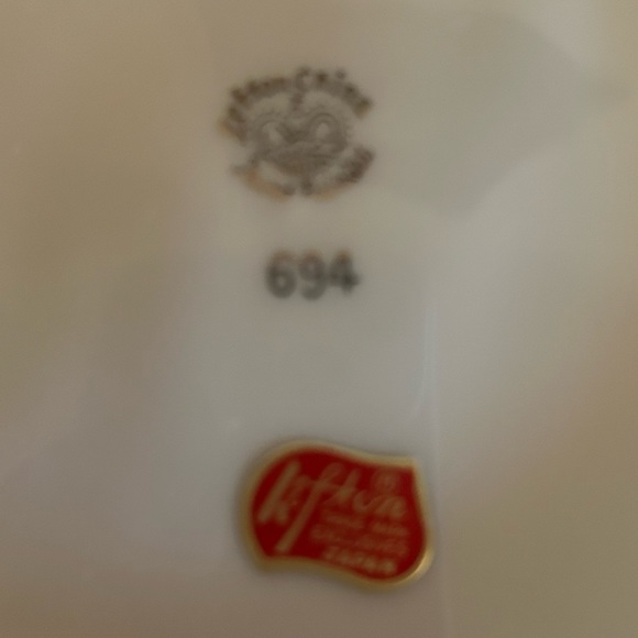 👀 HUGE SALE! VINTAGE LEFTON JAPAN BOUQUET/BUTTERFLIES 694 CAKE PLATE 9” - Picture 8 of 8